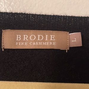 Brodie Cashmere T Shooting Star Sweater Navy main image 1
